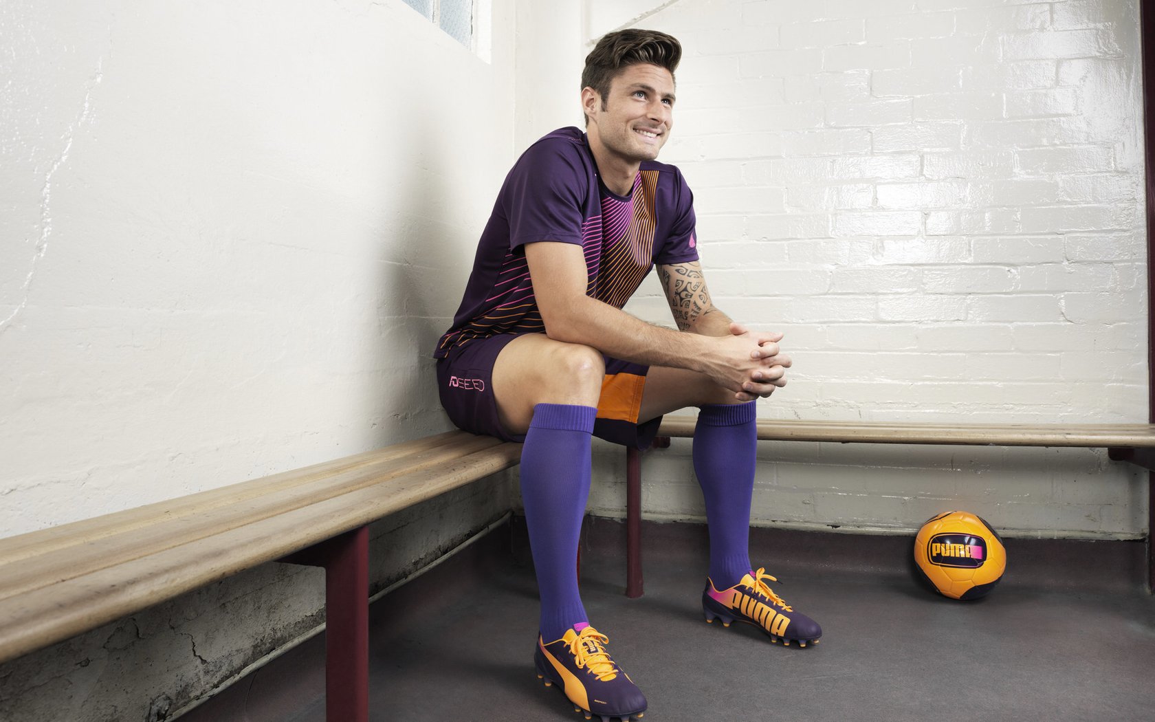 从东亚杯看国足 热血走势凸显希望，东亚杯国足对日本